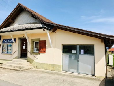 Ferlens - ancienne laiterie / congélateur communal